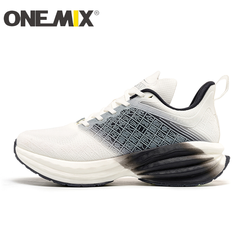ONEMIX Hardloopschoenen in Chi - Outdoor Sport Flooring recensie en prijs