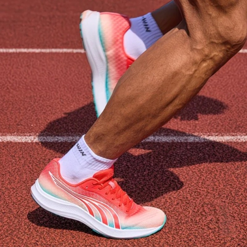 Professionele hardloopschoenen - Outdoor Sport Flooring recensie en prijs